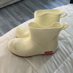 Women Rain Boots Size 8 1/2