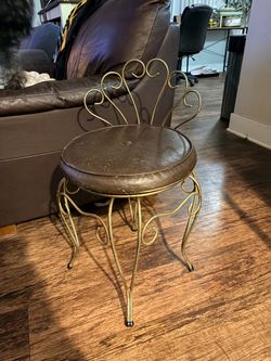 Vintage Antique Vanity Chair