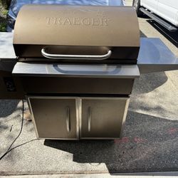 Traeger Elite Pellet Grill