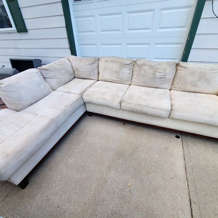 *FREE DELIVERY* Off White/Tan Microsuede Sectional Couch