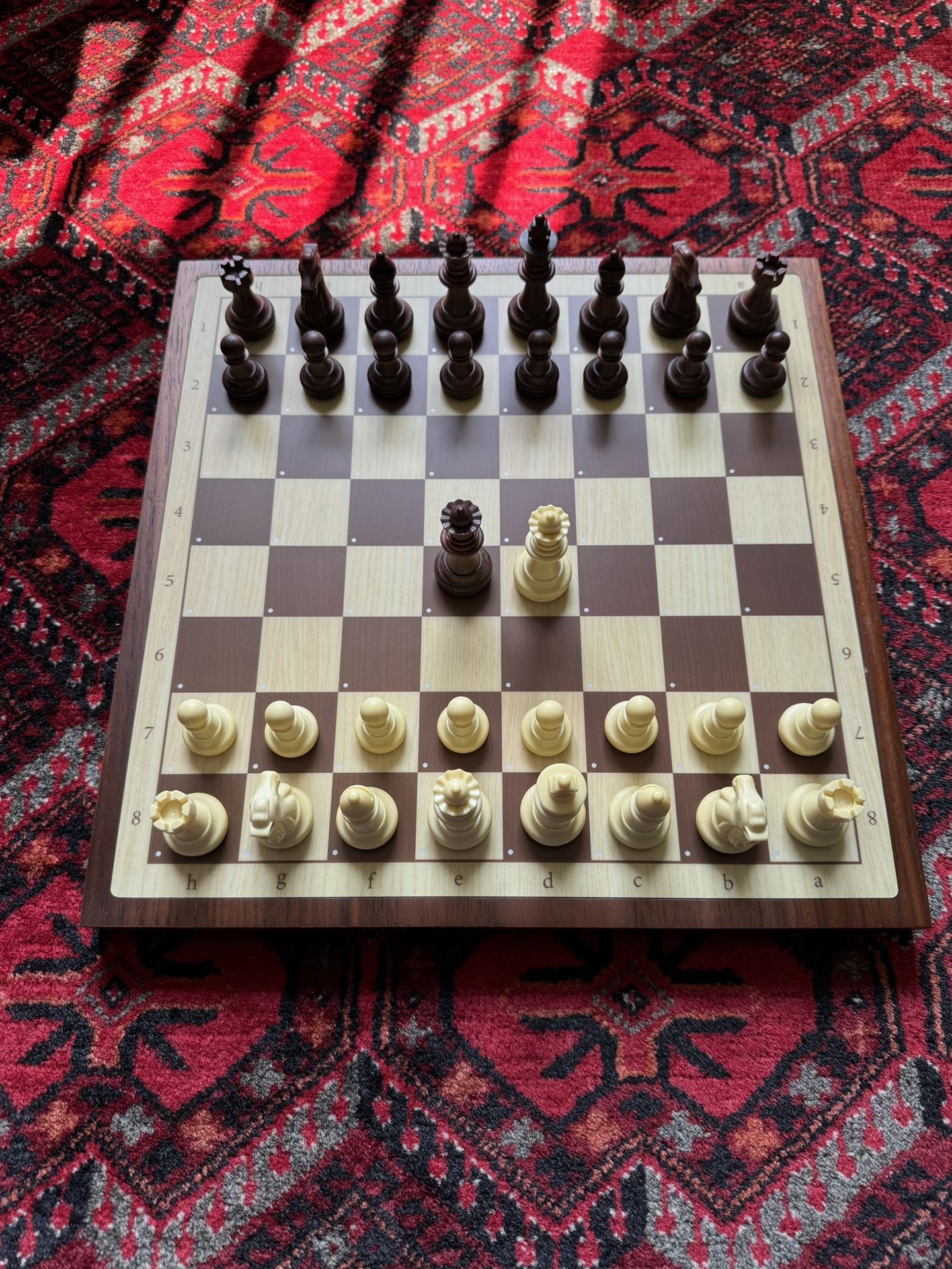 Chestnut Air (Electronic Chessboard)