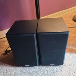 Edifier 11" Black Speakers