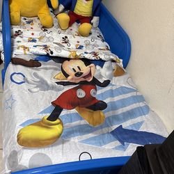 mickey mouse bed decor NOT FREE !!!