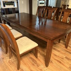 7- Piece Dinning Set !!!