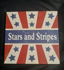 Stars and stripes wall decor