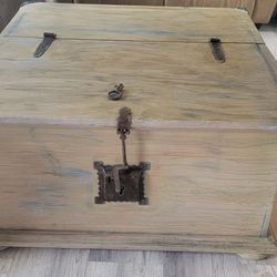  Storage Table /Coffee Table/ Cocktail Table