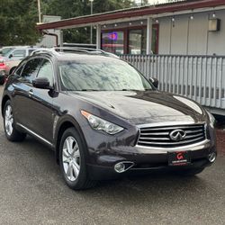 2015 INFINITI QX70