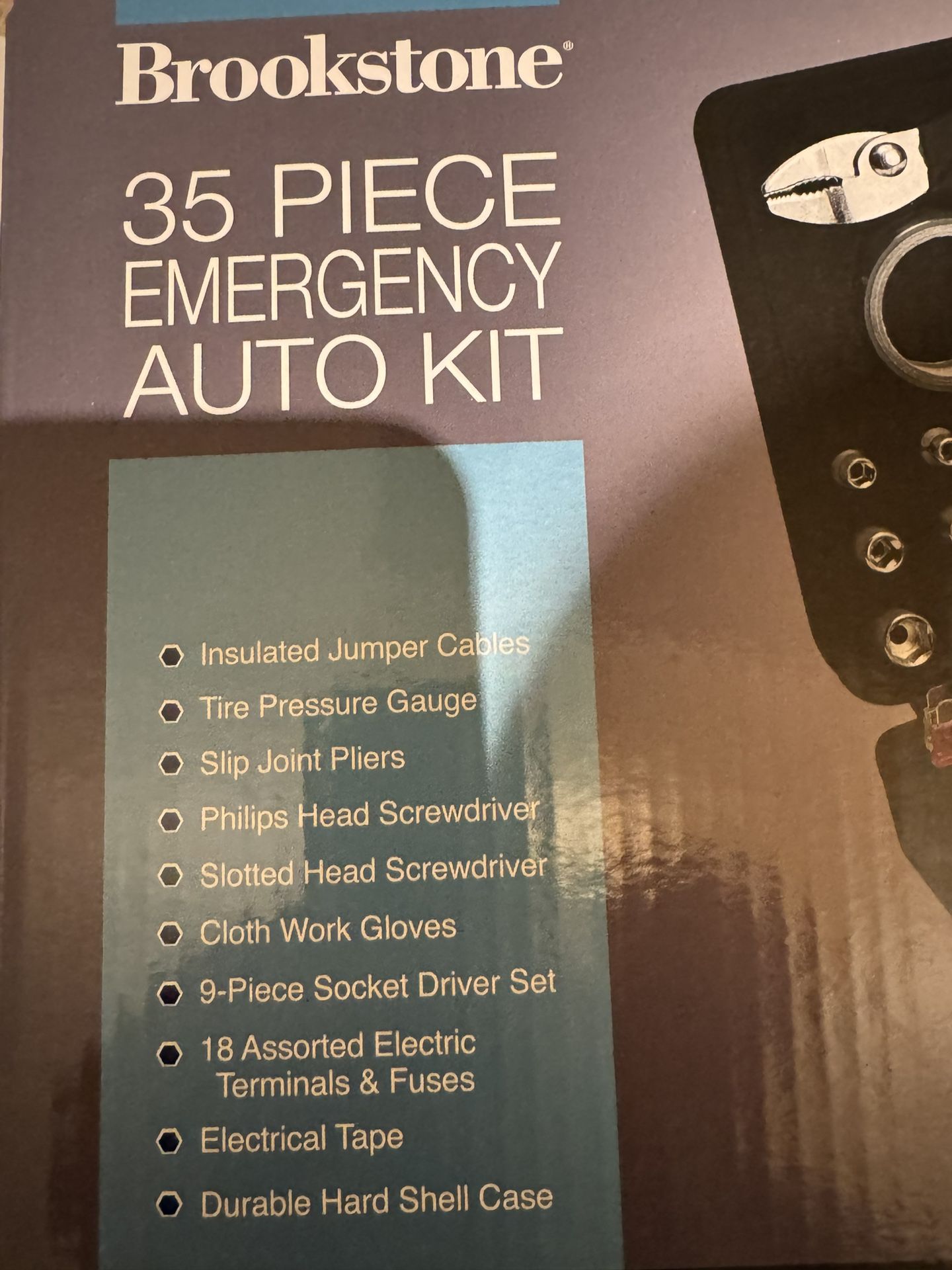 BROOKSTONE 35 PIECE EMERGENCY AUTO KIT