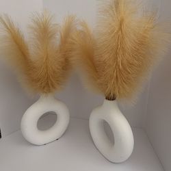 Set of 2 Modern White Ring Vases with Faux Pampas Grass – Home Decor 