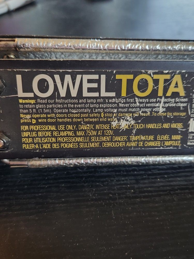 Lowel Tota Light Reflector