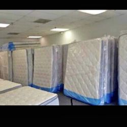 Queen bed pillow top can deliver new