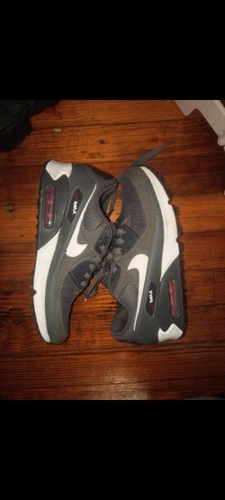 Size 8 Air Maxes