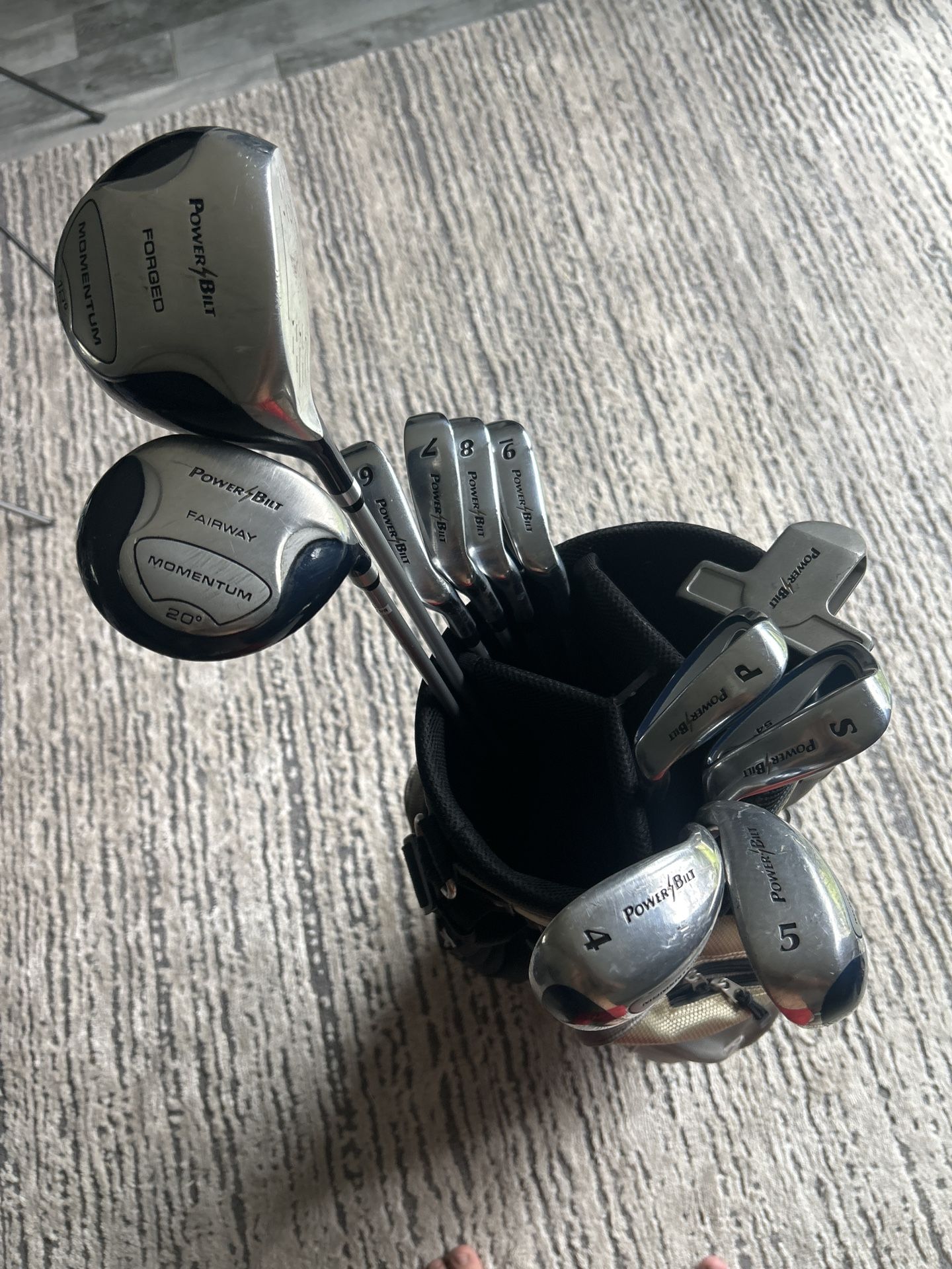 Power Bilt momentum Golf Set