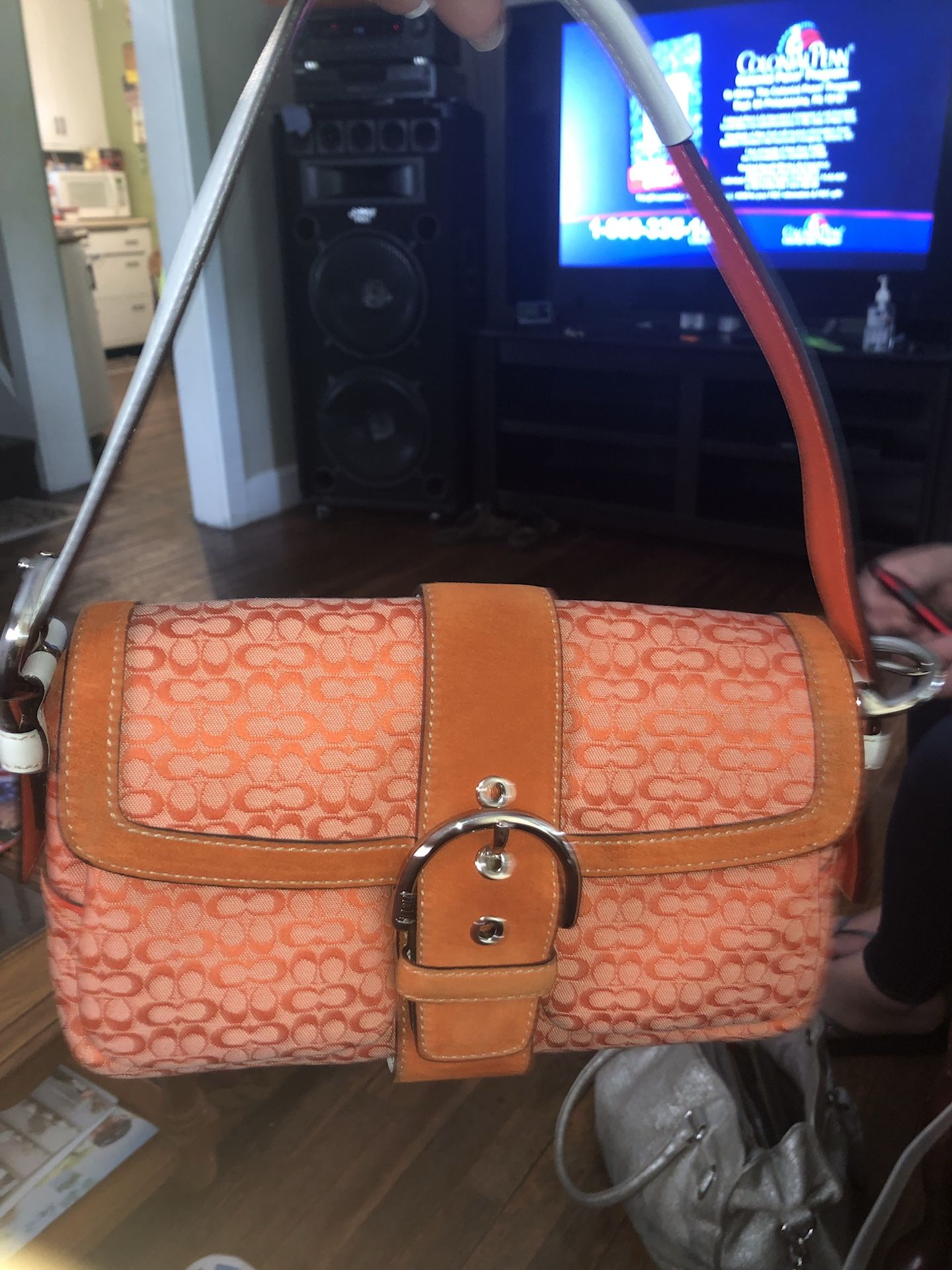 Coach small handbag mint condition, used a few x’s