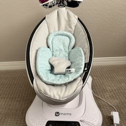 4moms Mamaroo Baby Swing