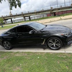 Infiniti Q60 2.0t Premium Coupe