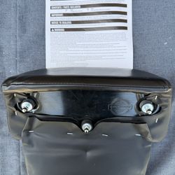 Saddlemen Backrest Pad Harley Touring Seat Cushion NEW