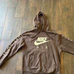 Men’s Nike Hoodie Size Medium 