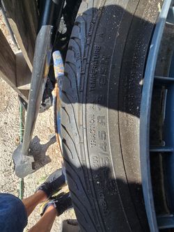 225/45/r18.  Wheels and tires