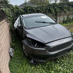 2015–2018 Ford Focus Hatchback – PART OUT