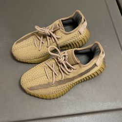Yeezy 350 Earth Size 4 Used No Box