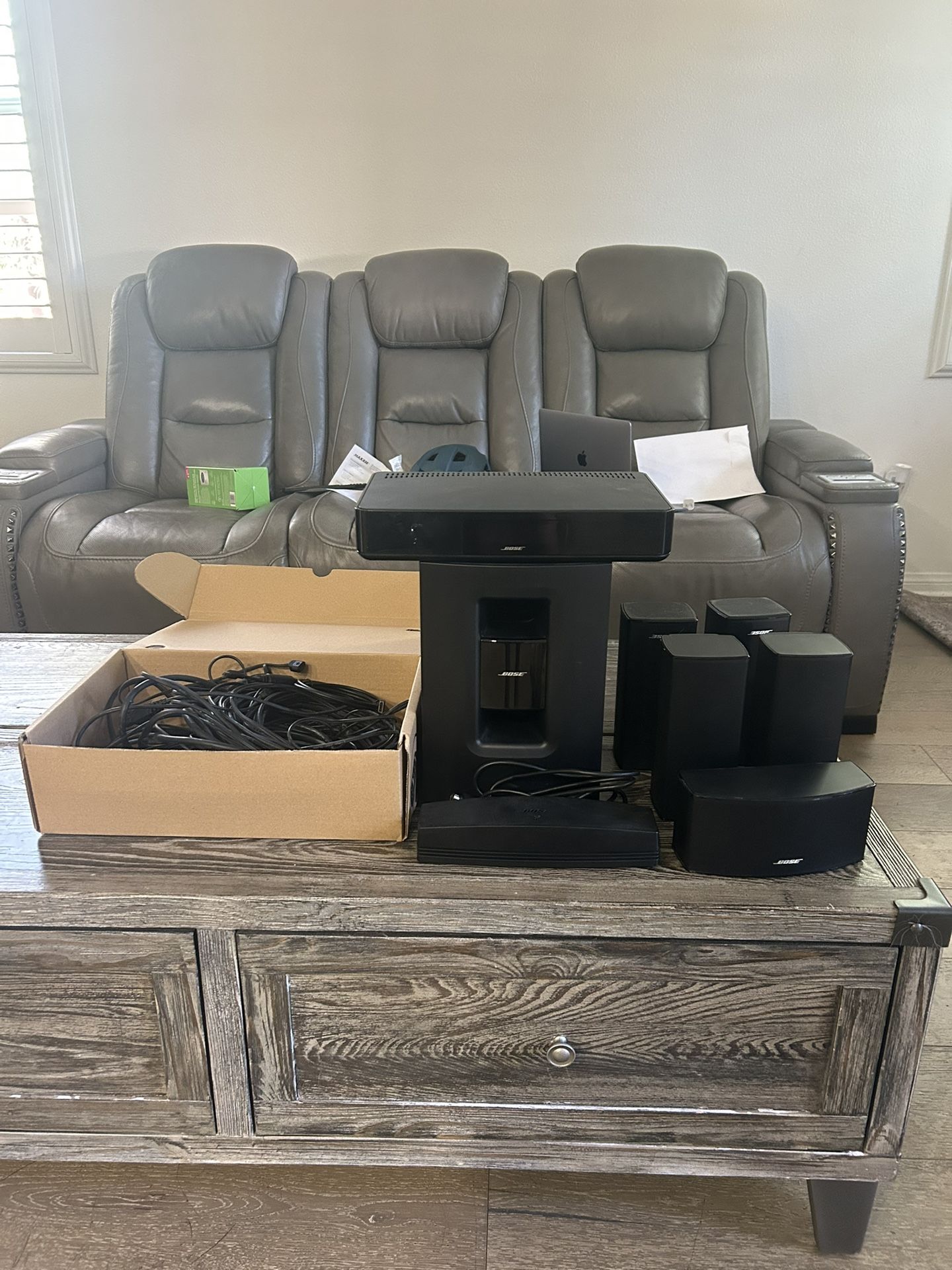 BOSE Soundtouch 520 Home Theater System