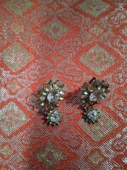 Vintage Starburst clip earrings