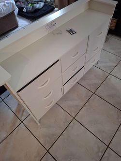 Dresser