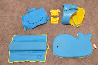 Skip Hop Blue Whale Bath Accessories