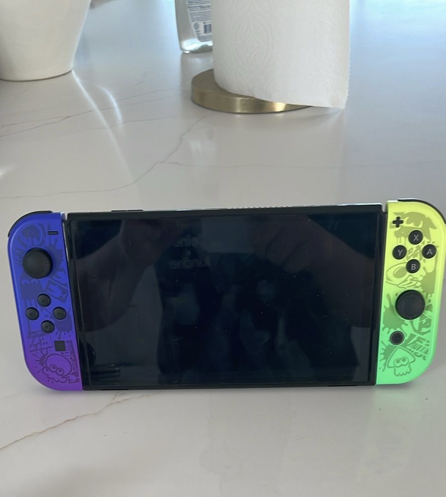 Nintendo switch OLED (SPLATOON limited edition) send me offers
