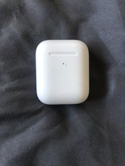 Apple AirPods ( Supports Wireless Charging )