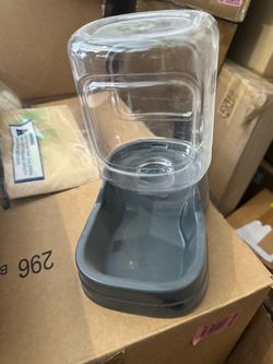 Dog /cat drinking bowl