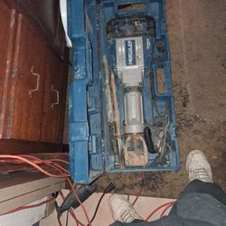 Hercules Electric Jack Hammer