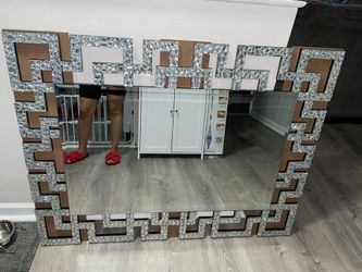 wall mirror
