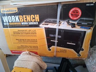 New In Box Hardwood Top Tool Bench On Wheels