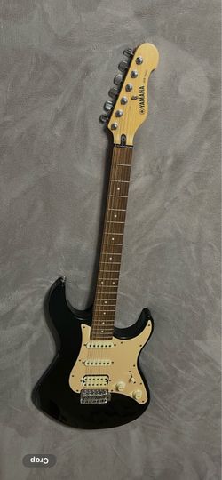 YAMAHA EG112C Electric Guitar 6 String