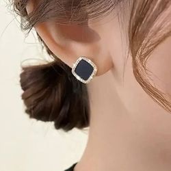 Jewelry Shiny Rhinestone Stud Post Earrings New 