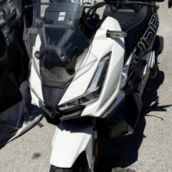 Italika Supra 2024 200cc Motorcycle 