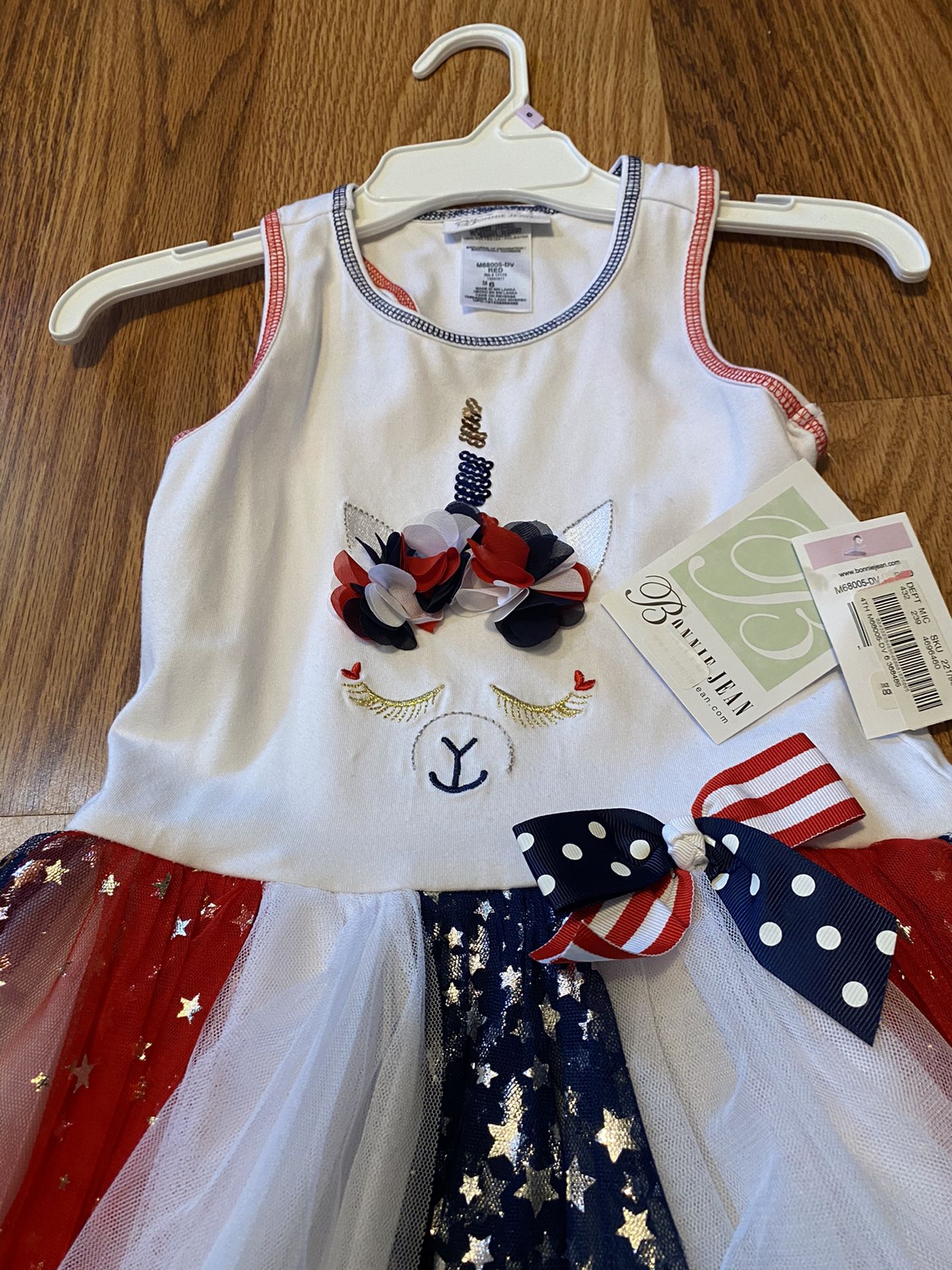 New Bonnie and Jean sleeveless Red, White and blue girls sz6 dress with lace and stars.