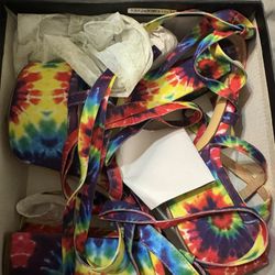 Rainbow tie Heels