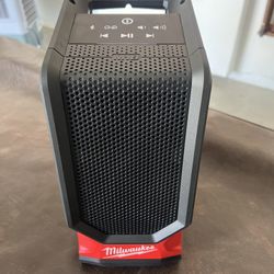 Milwaukee M18 Bluetooth Speaker