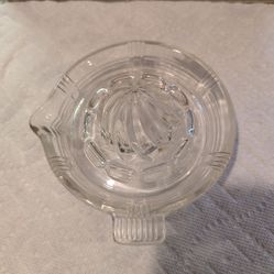 vintage Hazel Atlas clear glass juicer/reamer,