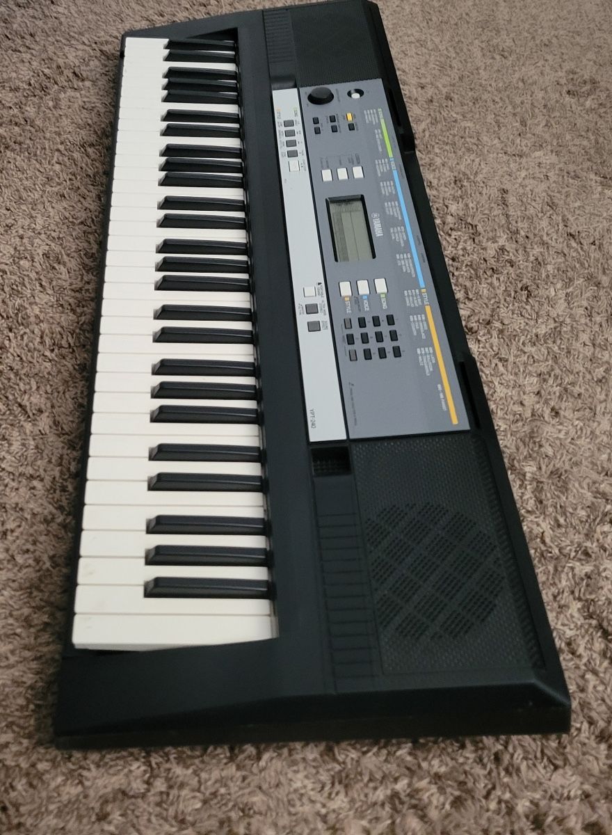 Yamaha Wide YPT-240 Piano