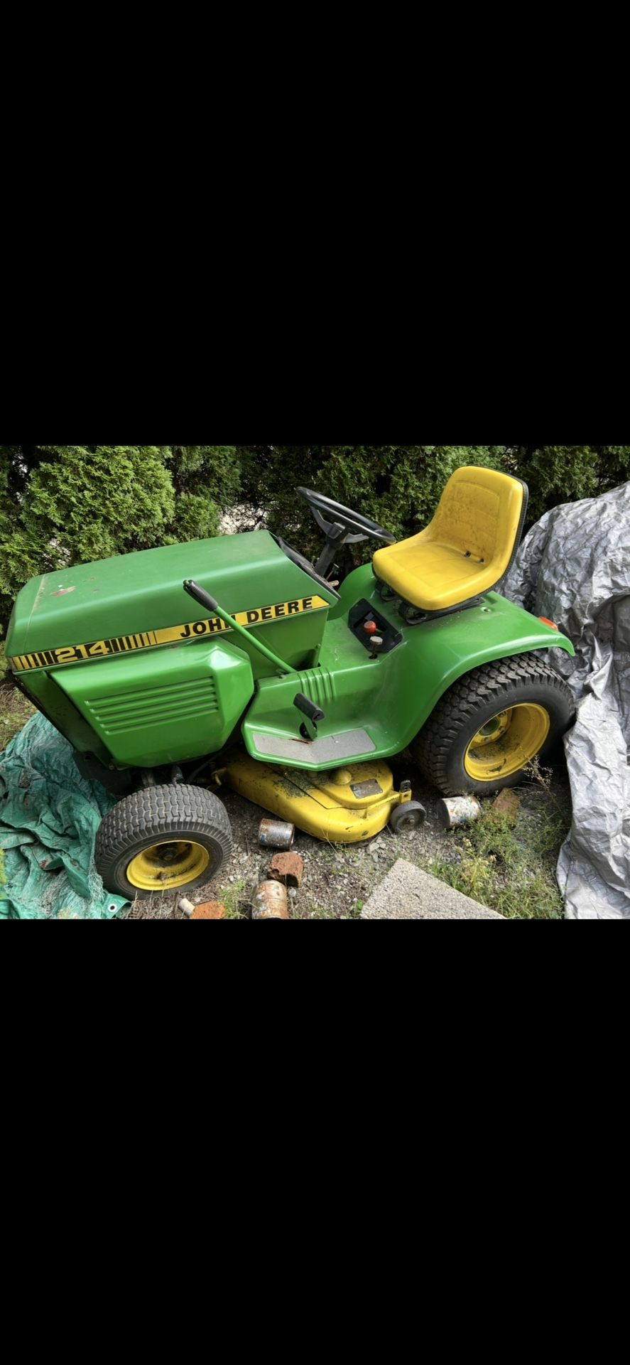 John Deere 214 Garden Tractor - 14hp (Read Description)