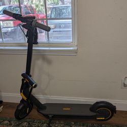 Ninebot Max G30P Electrical Scooter 
