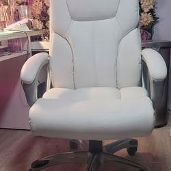 2 Desk White Leather Chairs