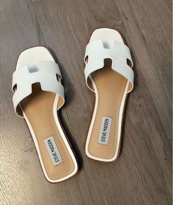 Slide sandals