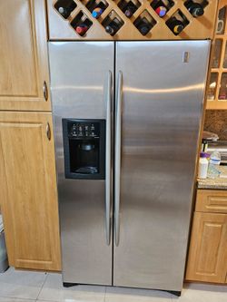 GE refrigerator