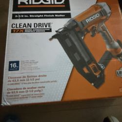Rigid 2- half inch straight finish nailer 