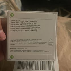 Un Opened Apple airpod 4th Gen With Active Noise Cancellatio $120